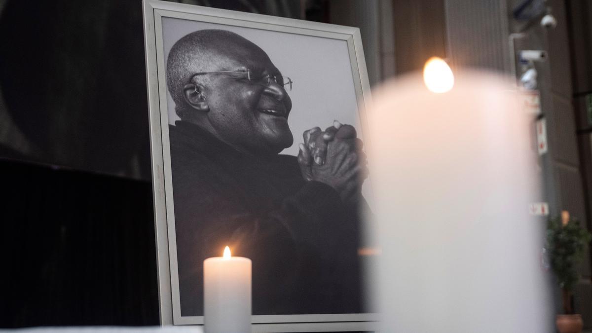 Sudáfrica empieza una semana de duelo por la muerte de Desmond Tutu