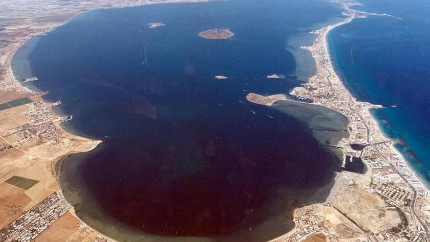 El Mar Menor, en punto muerto