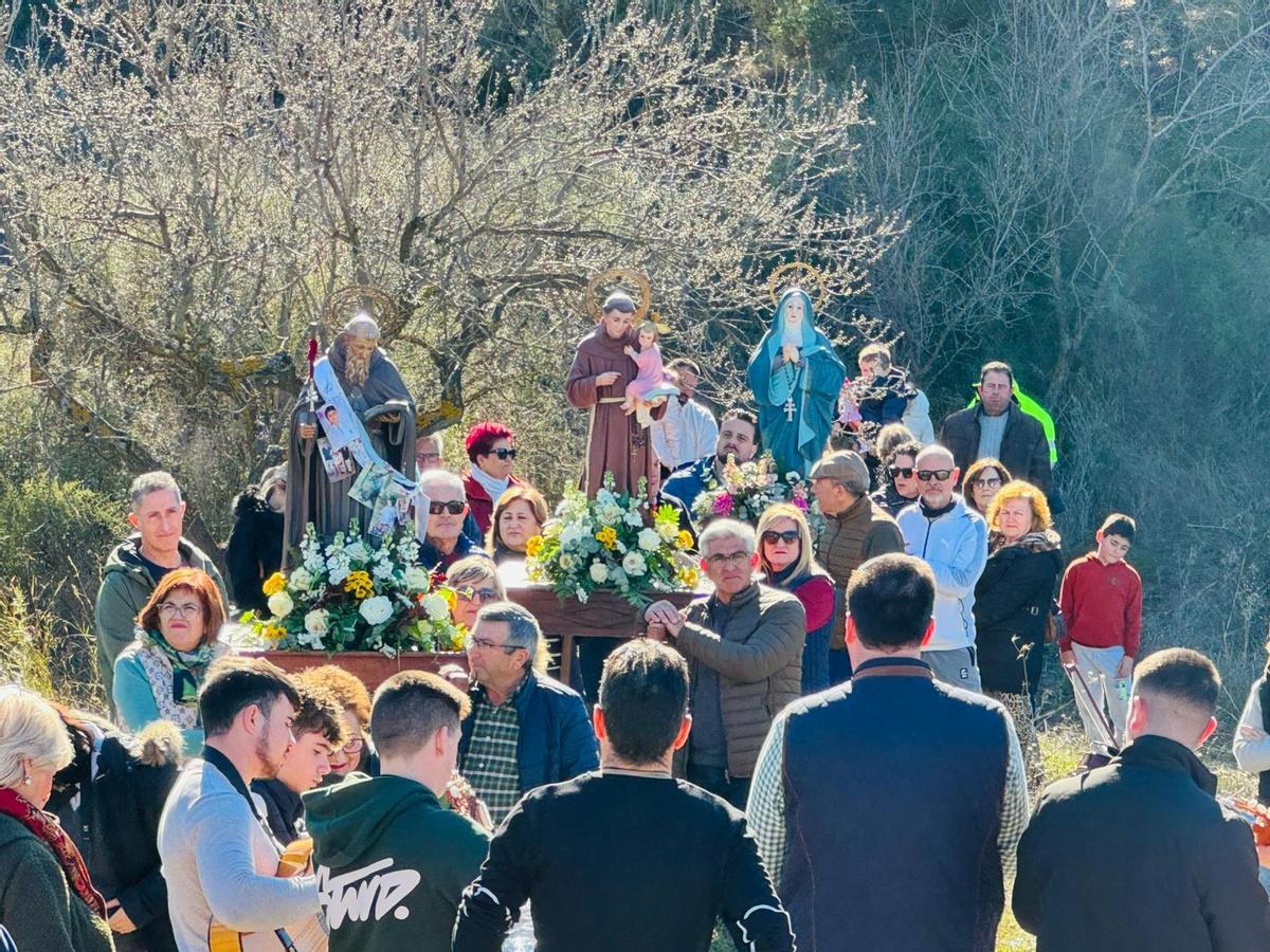 Las tres imágenes durante la romería.