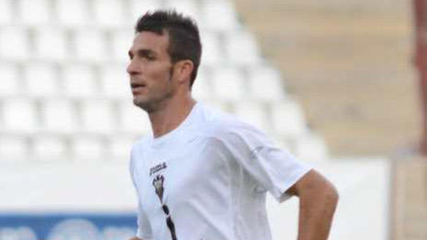 El punta David Torres con la camiseta del Albacete.