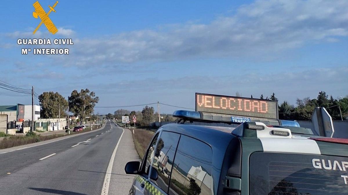 Control de velocidad de la Guardia Civil.