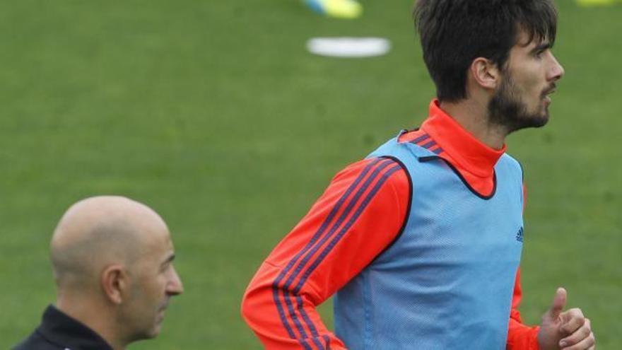 Último entrenamiento del Valencia antes del partido contra el Real ...