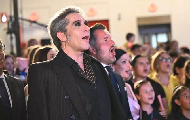 El pregón de Mario Vaquerizo enciende las Fiestas de agosto en Elche