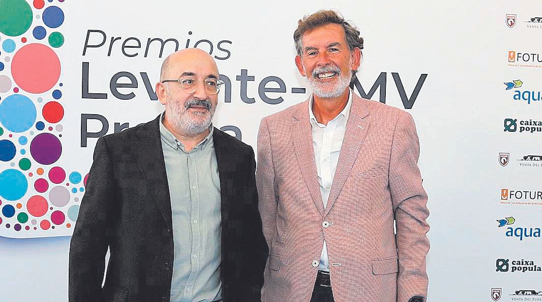 Jordi Cuenca, jefe de sección de Economía de Levante-EMV; y Rosendo Ortí , presidente de Caixa Popular.