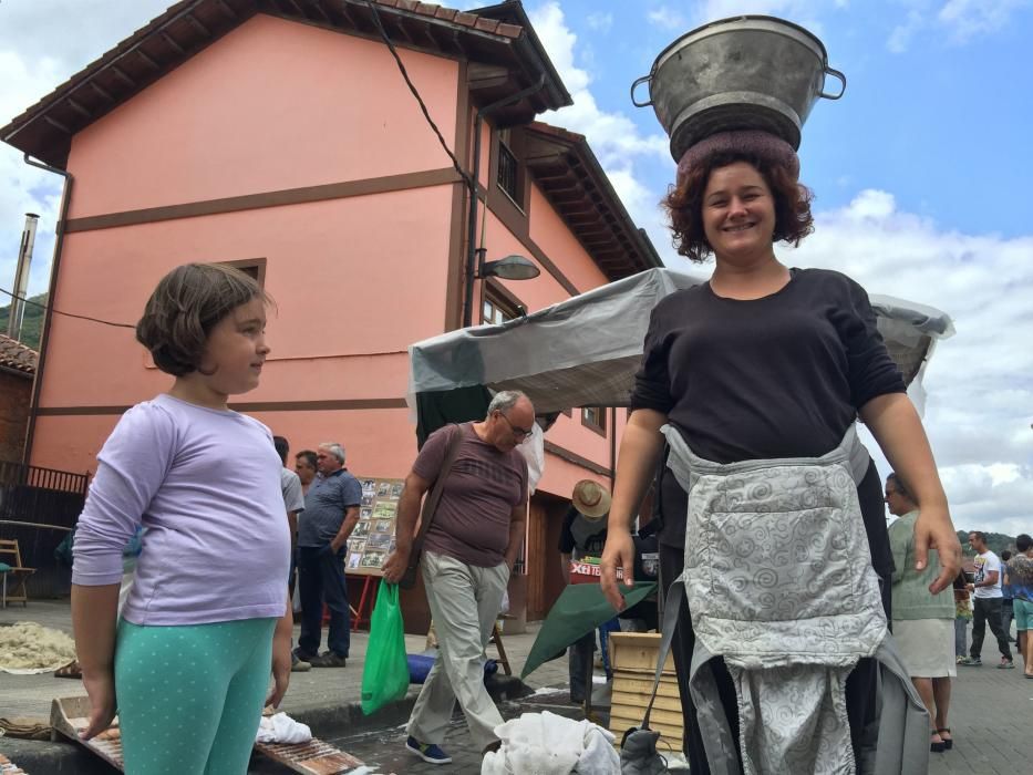 Mercáu Asturianu en Benia de Onís