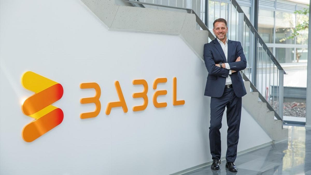 Tony Olivo, CEO de Babel, en la oficina de esta compañía en el PTA de Málaga.