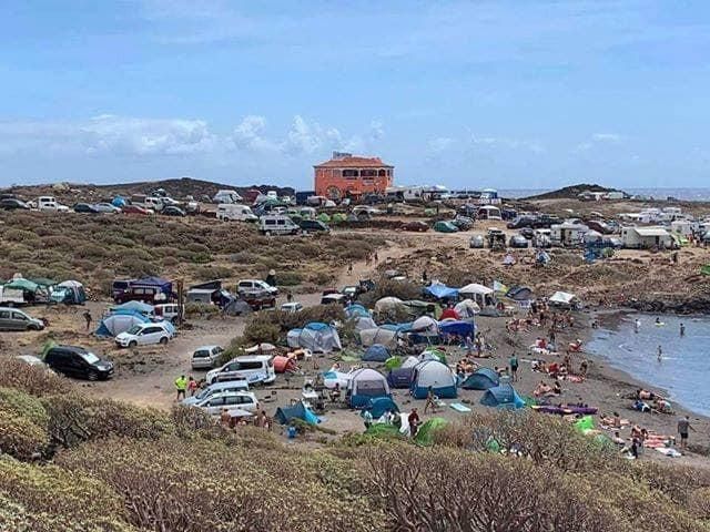 Imagen de la acampada en Abades