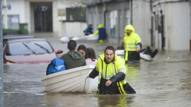 Inundación en el centro de Sada en marzo de 2016. |  J. Roller