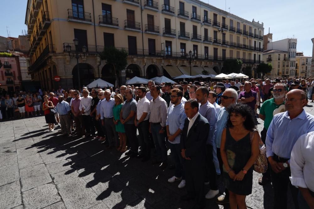 Concentraciones atentado de Barcelona en Zamora