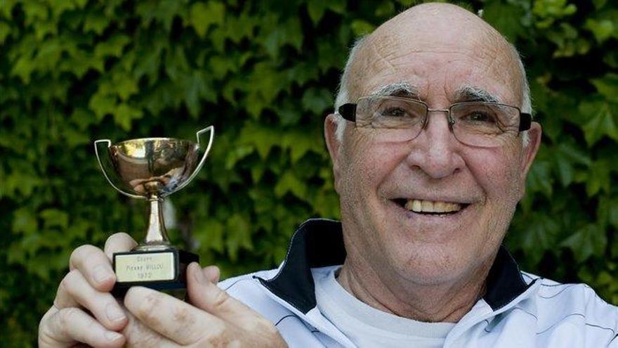 Muere Andrés Gimeno, leyenda del tenis español