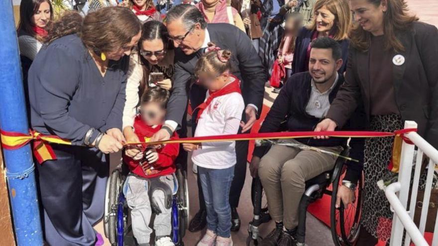 Mejoran la accesibilidad del CEIP Emilia Olivares de Alhaurín El Grande