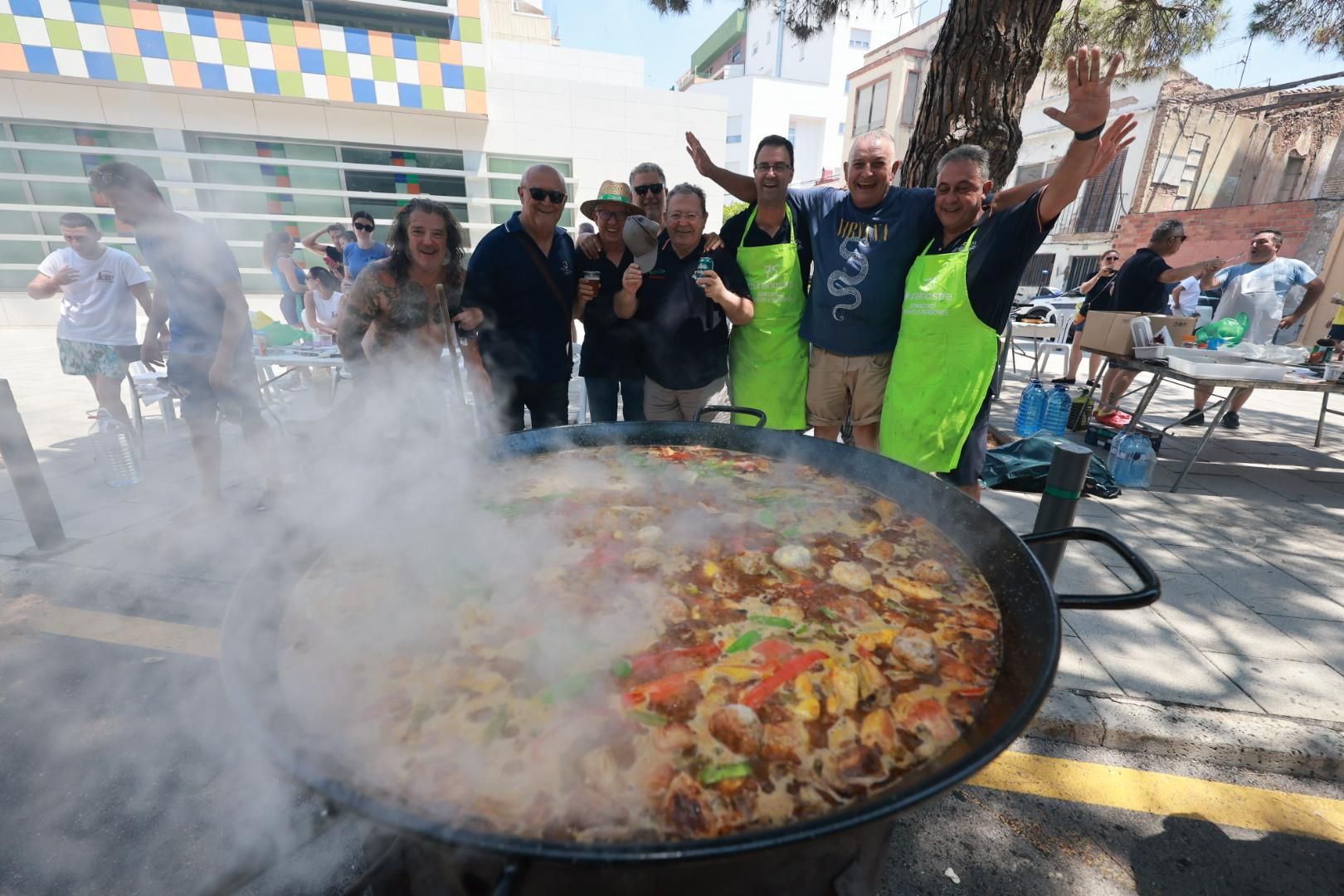 Concurso de paellas en el Grau por Sant Pere