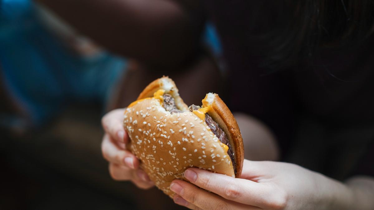 La obesidad está directamente relacionada con el colesterol malo.