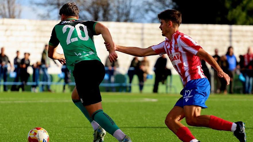 Bachuri elude a un contrario durante el partido.