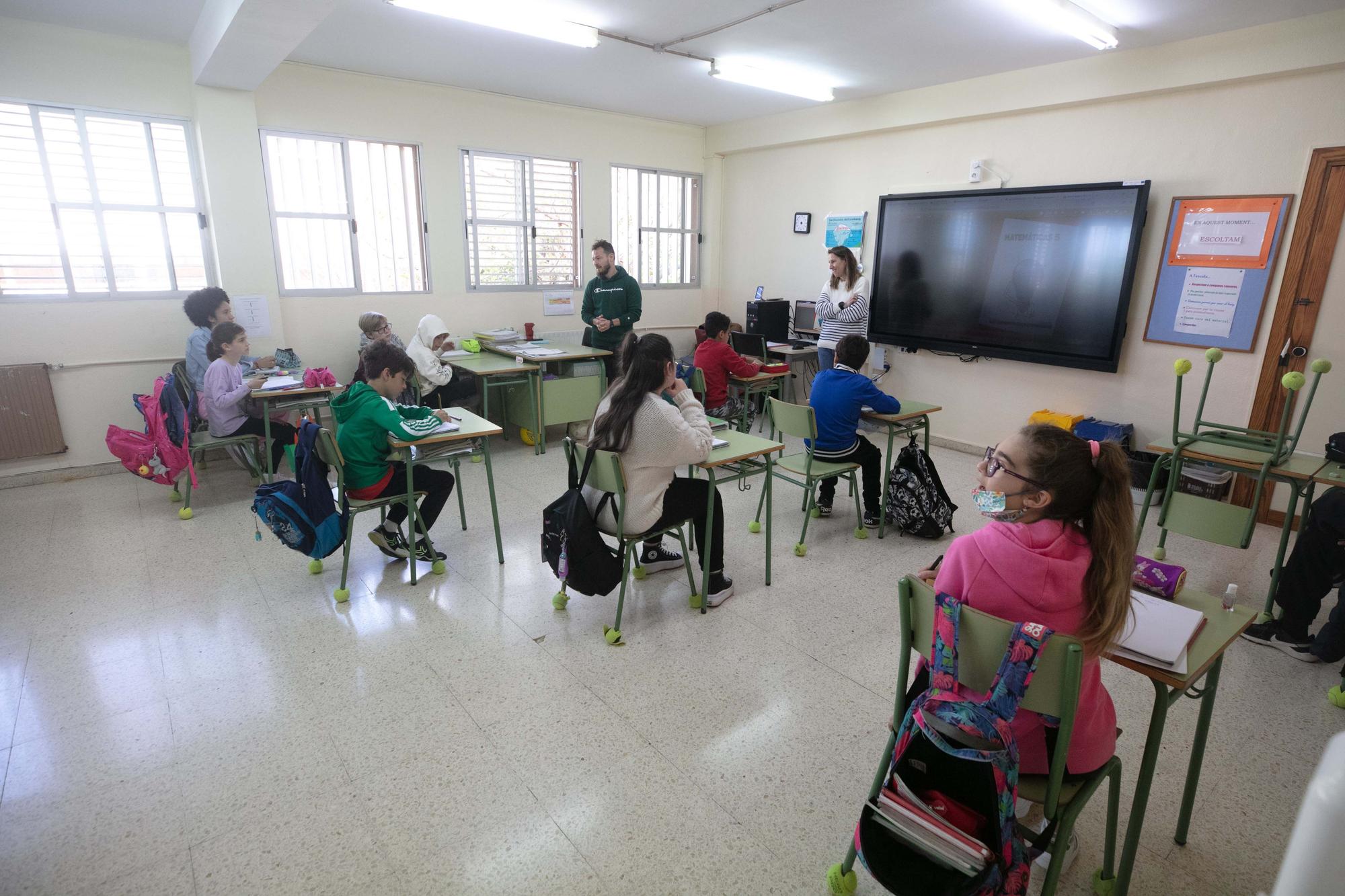 Primer día de cole en Ibiza sin mascarillas en clase