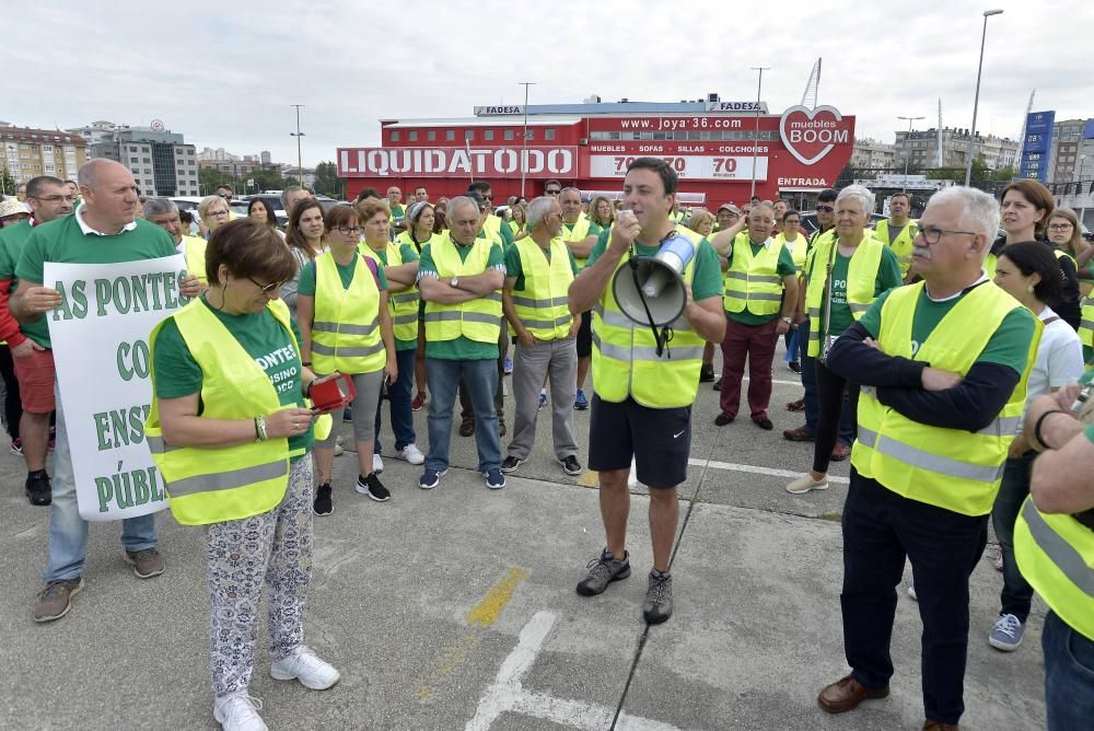 Marcha en A Coruña por el cierre del Monte Caxado