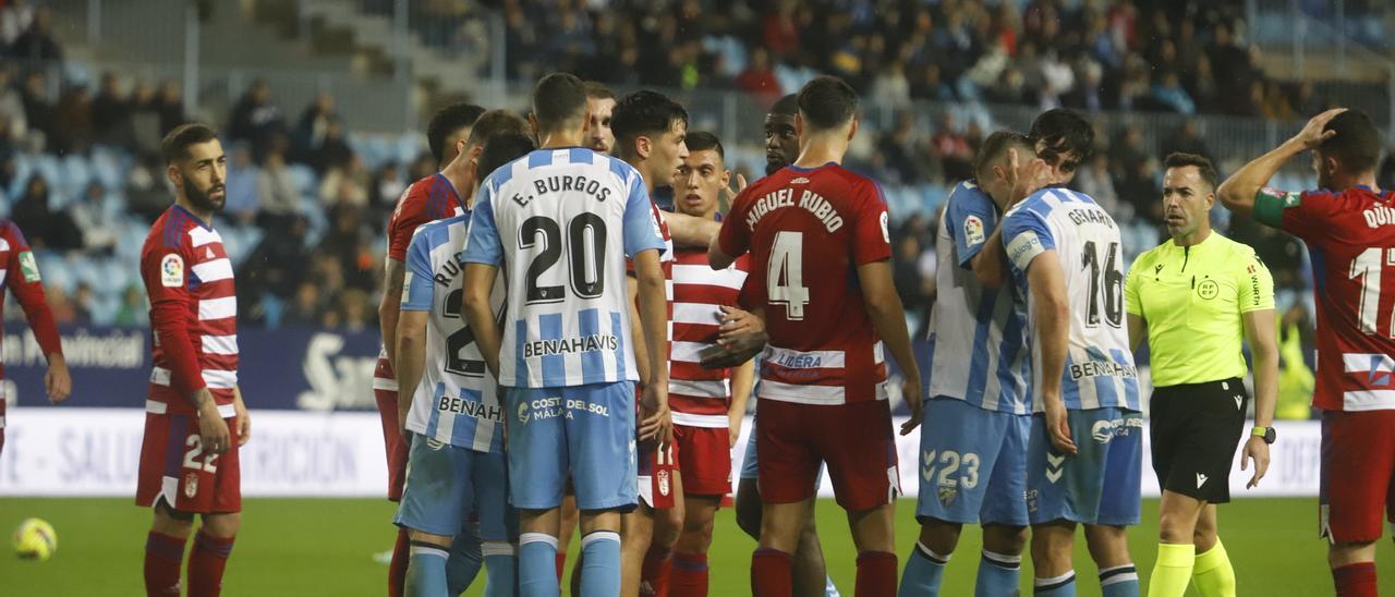 El Málaga CF se ha quedado a tres puntos de la salvación.