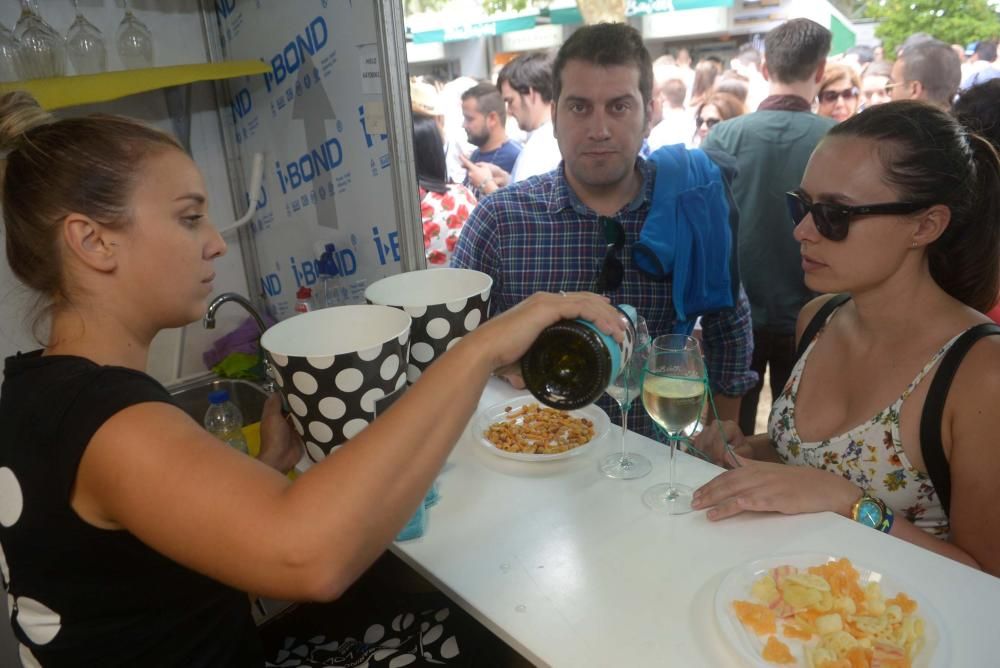 Herdeiros da Crus pondrá el broche de oro a una jornada de hermanamiento vinícola y entrega de premios a las mejores camisetas del Albariño.