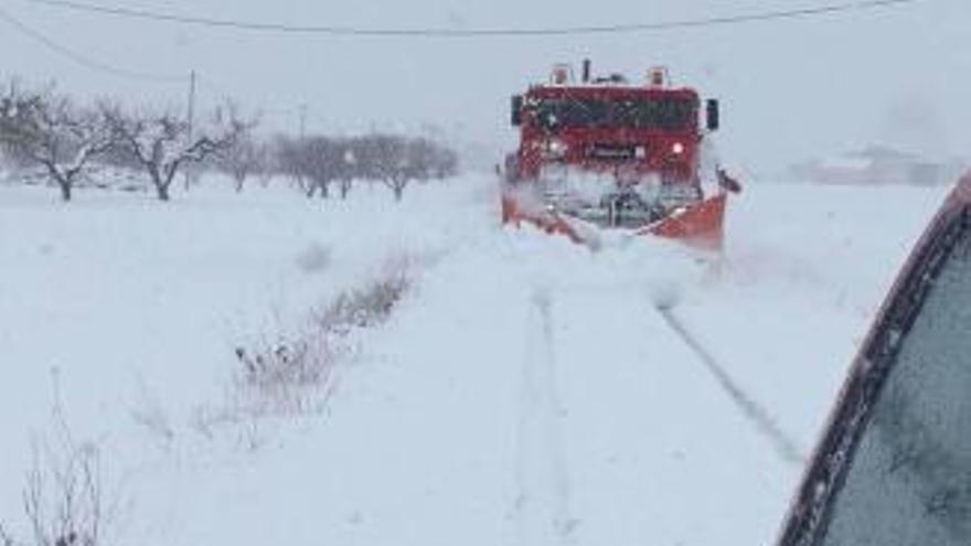 Las provincias de Ourense y Lugo estarán hoy en alerta amarilla por fuertes nevadas