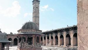 Destrucción en la mezquita de los Omeyas de Alepo.