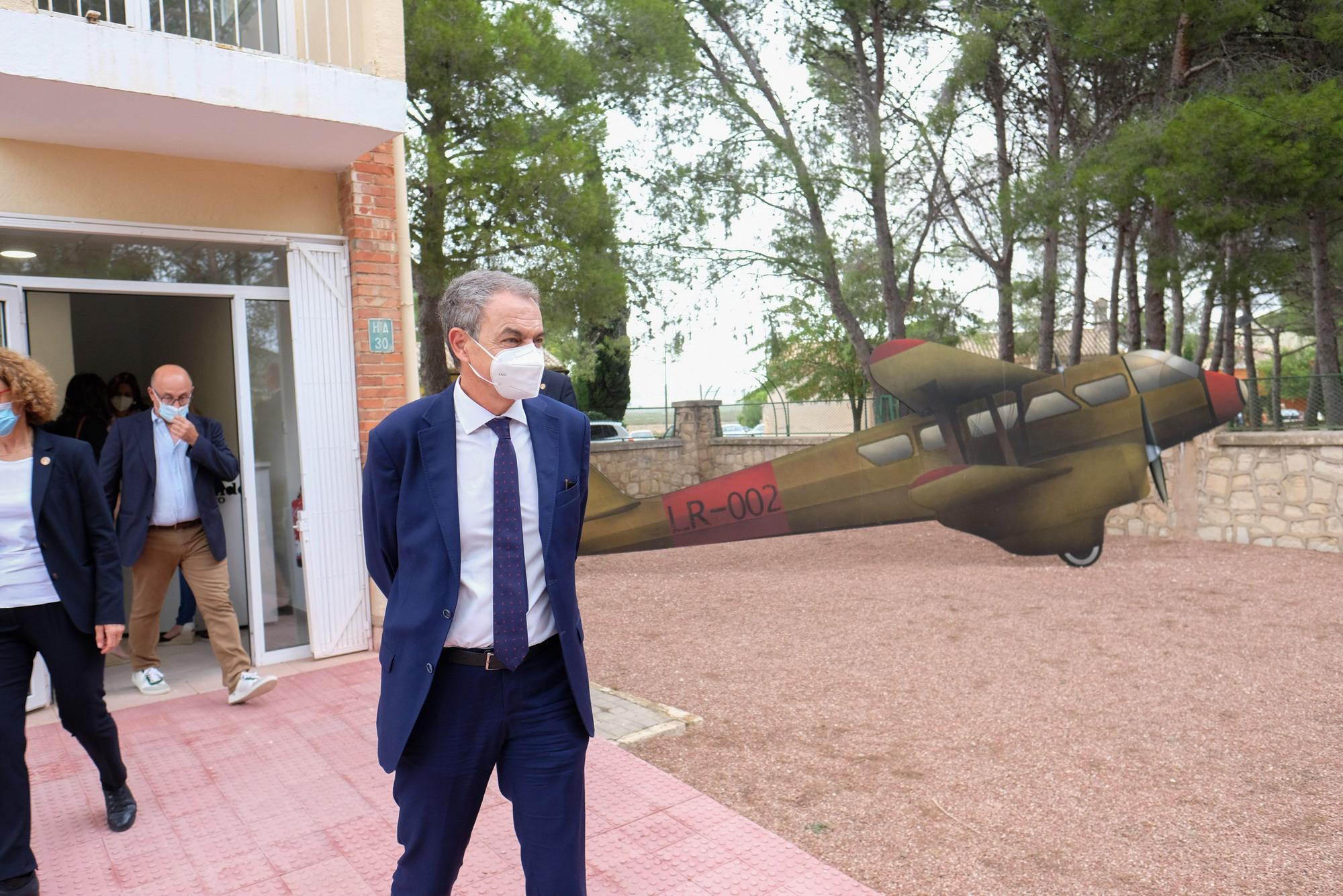 Visita del expresidente Jose Luis Rodríguez Zapatero al Fondó de Monóvar, última sede del gobierno Republicano