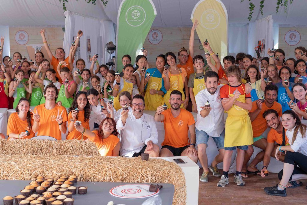 GALERÍA | Campamentos MasterChef con Aurelia, Garrote y alimentos de Zamora