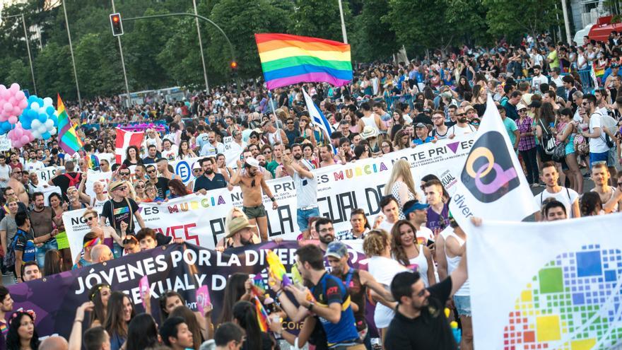 El colectivo LGTBI prepara un Orgullo masivo en respuesta a la amenaza PP-Vox