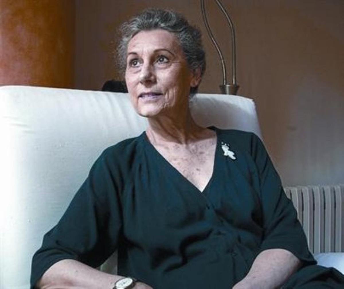 Carme Sansa segueix activa en la feina i en la política. Carme Sansa segueix activa en la feina i en la política.
