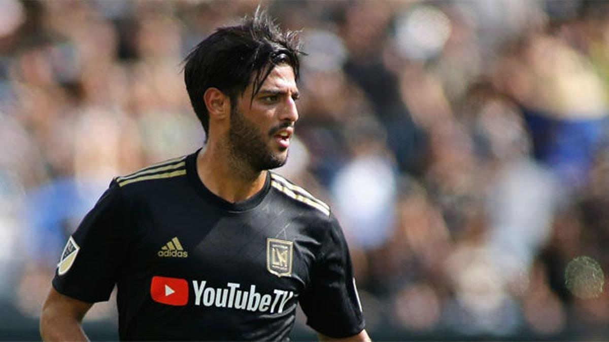 "Sucio, sucio... ¡Esos hombres tienen familias!", el golazo de Carlos Vela con el que alucinan en Estados Unidos