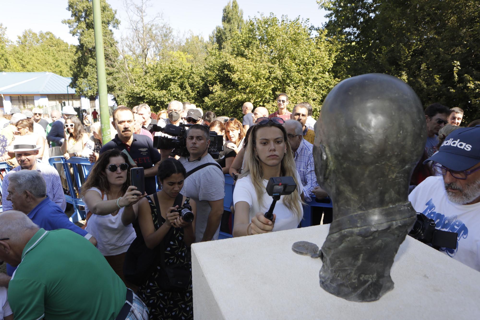 Avilés homenajea a Dacal en el 50º. aniversario de su bronce en Múnich