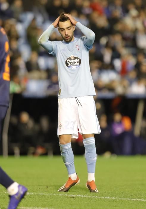 Las mejores imágenes de la derrota del equipo de Miguel Cardoso ante los valencianistas.