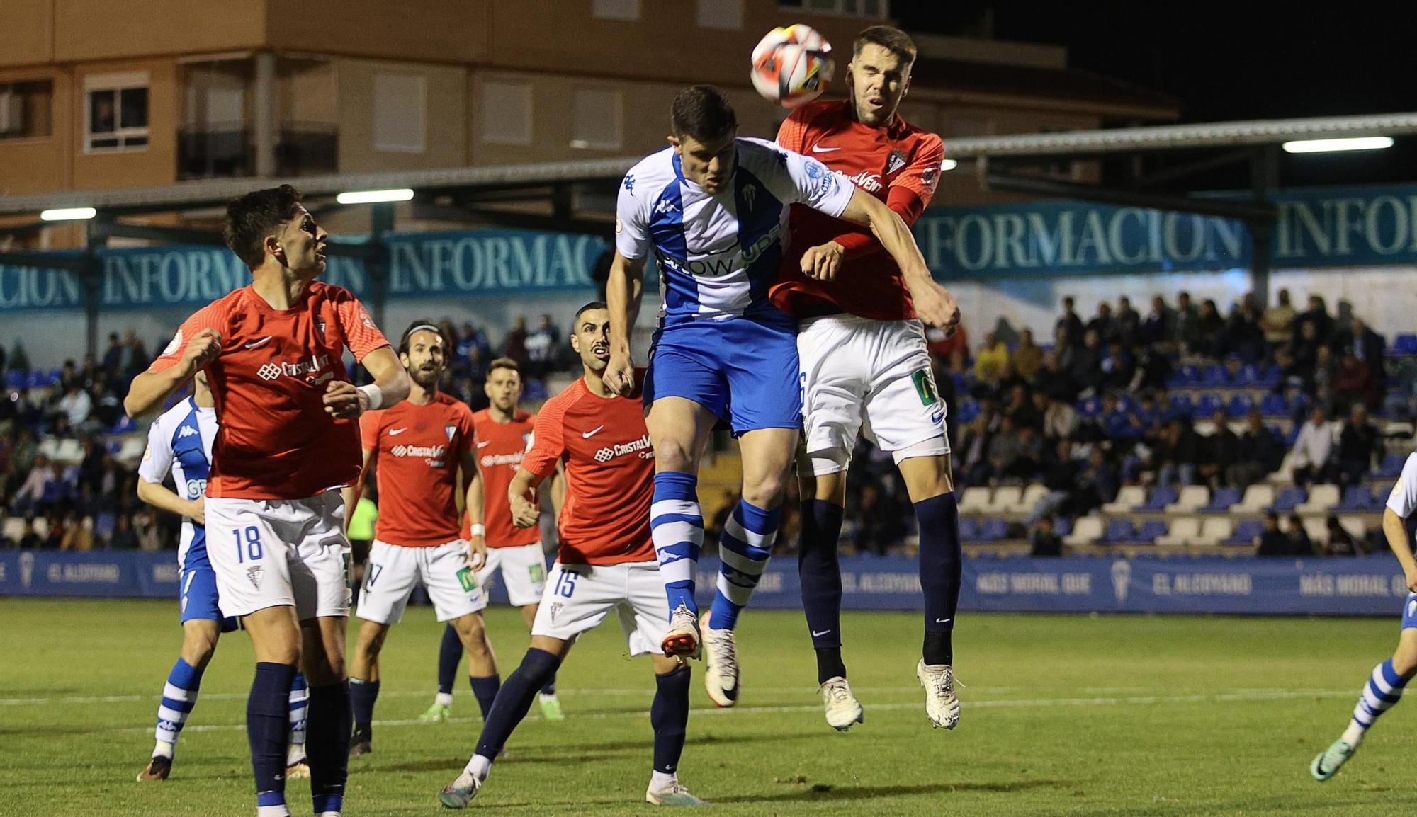 Alcoyano y San Fernando empatan en el campo del Collao