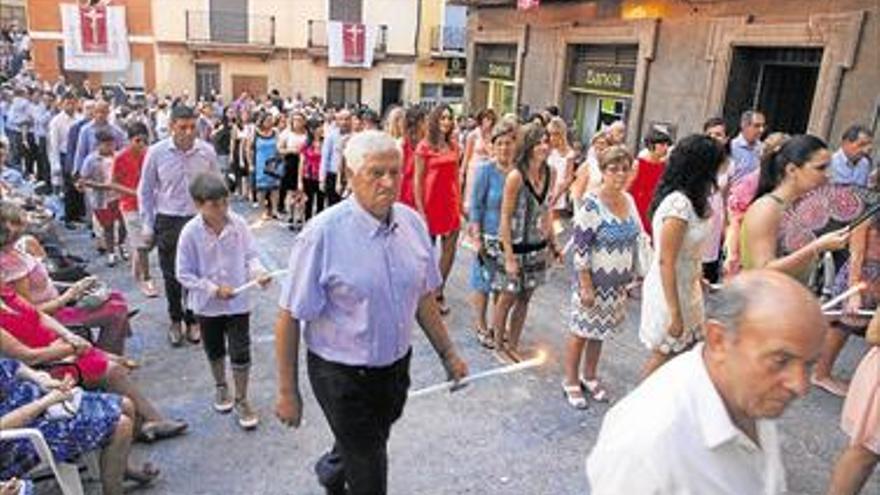 6.000 vecinos de l&#039;Alcora dan muestras de su fervor al Cristo