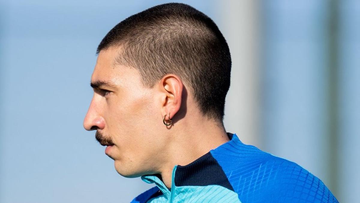 Bellerín, durante su etapa en el Barcelona.