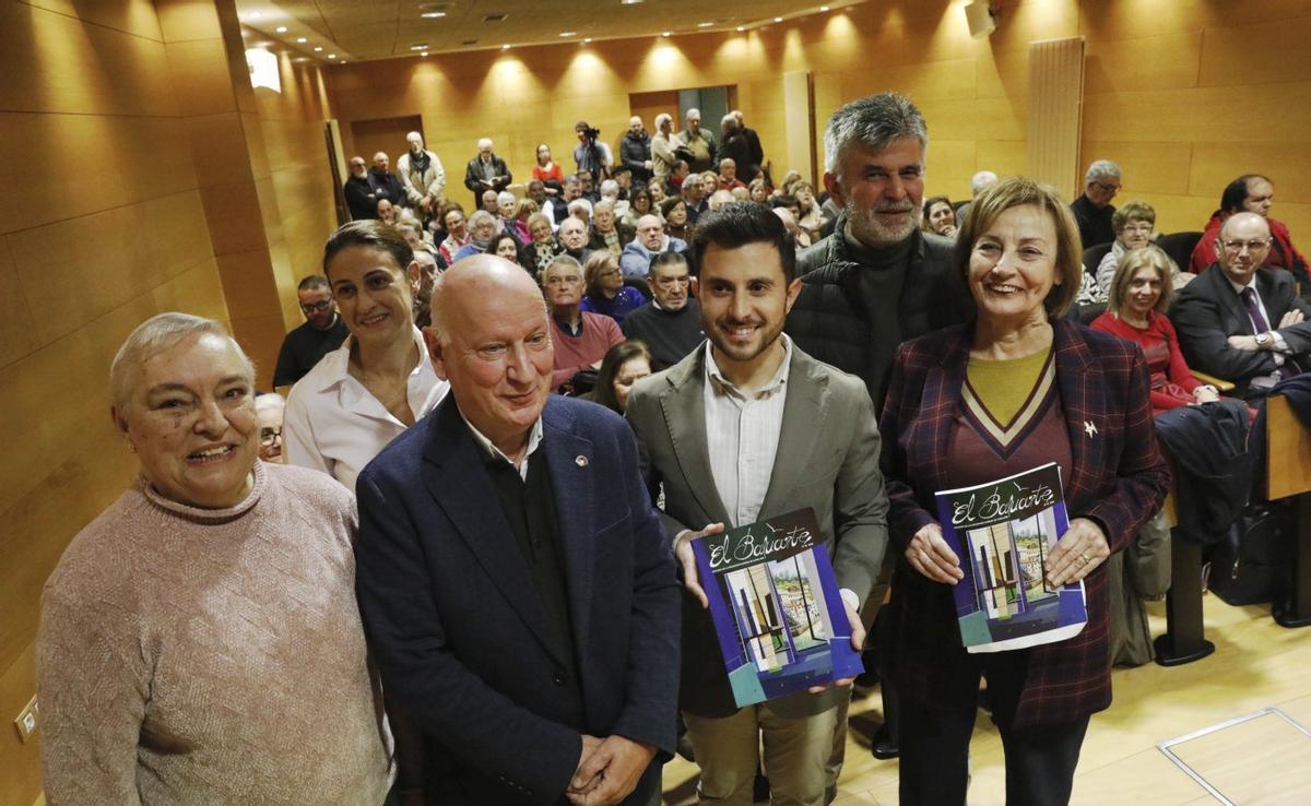 Presentación en Avilés del último número de "El Baluarte" | MARA VILLAMUZA