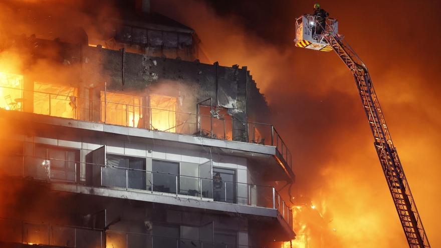 Dos detenidos por robar en la finca incendiada de Campanar