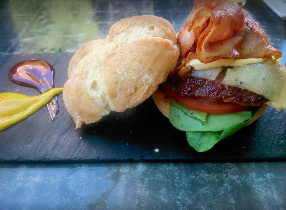 Hamburguesa de ternera en 'La Auténtica'