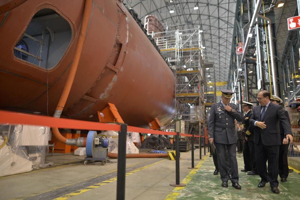 Visita a la construcción del submarino S-80 de Navantia