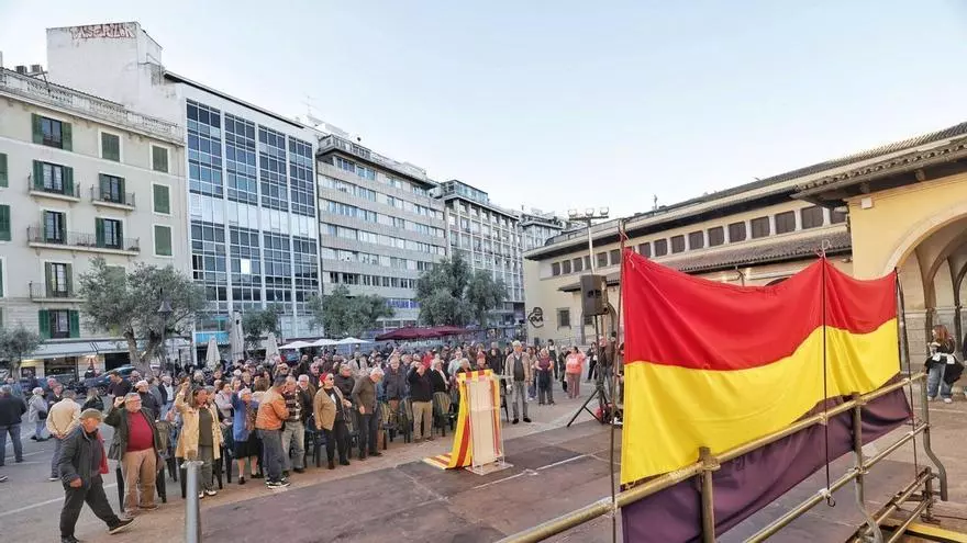 VÍDEO | Palma reivindica la Segunda República con críticas a la derecha por la derogación de la Ley de Memoria Democrática: «Prohens, tendrás que responder toda la vida por esta vergüenza»