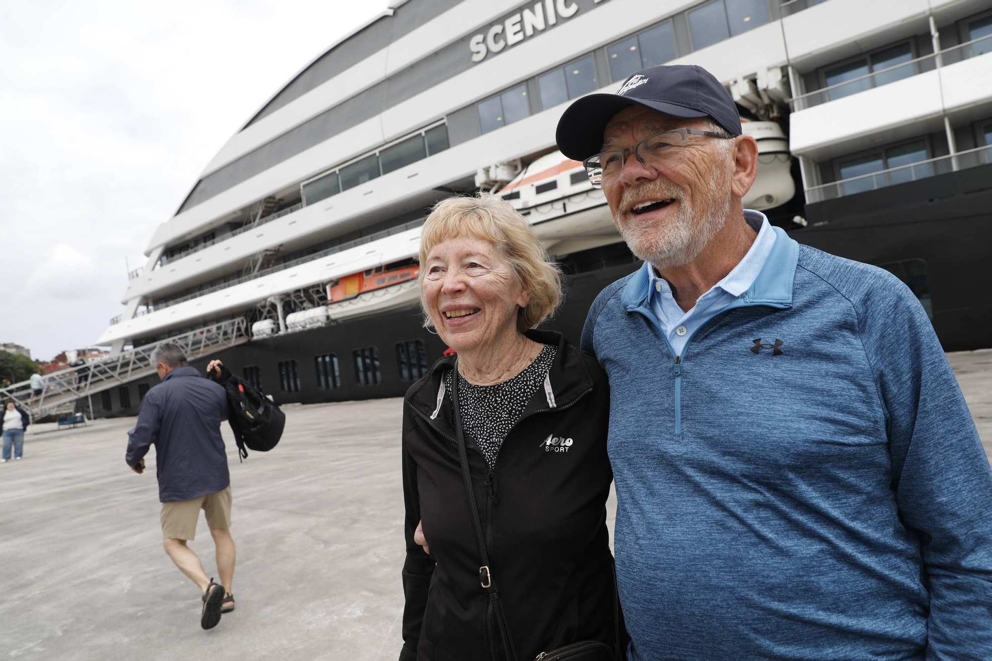 EN IMÁGENES: El impresionante crucero de lujo "Scenic Eclipse" en Avilés