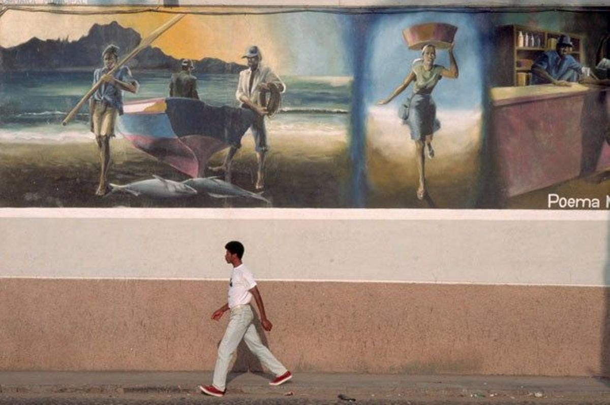 Mural en las calles de Mindelo, la isla de São Vicente, Cabo Verde.