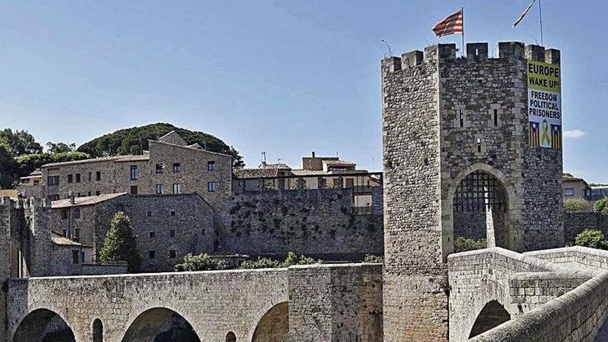 El pont de Besalú, en una imatge d&#039;arxiu.