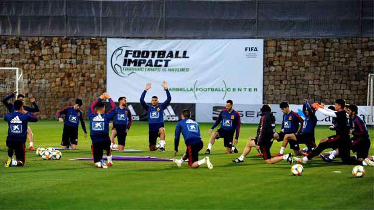 Luis Enrique ultima la preparación con Asensio de vuelta