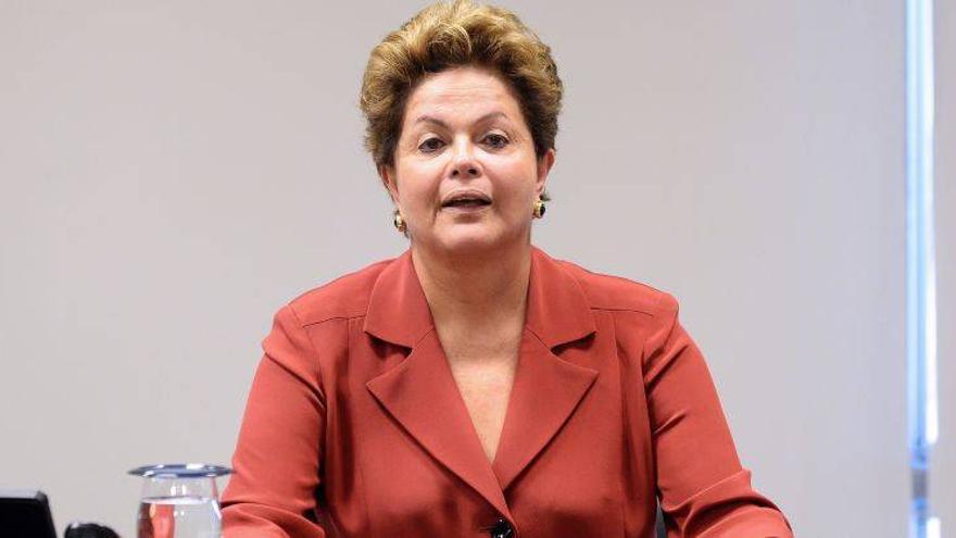 Rousseff convocará un plebiscito sobre la reforma política antes de octubre