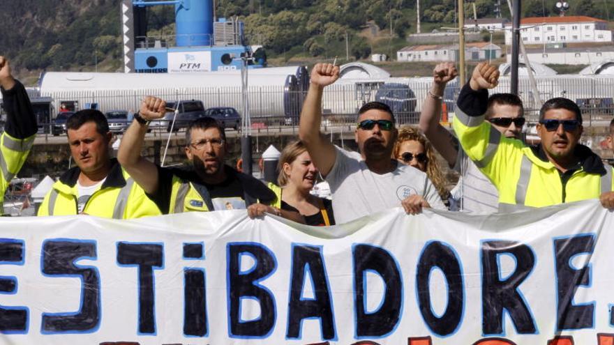 Los estibadores desconvocan los paros parciales del jueves