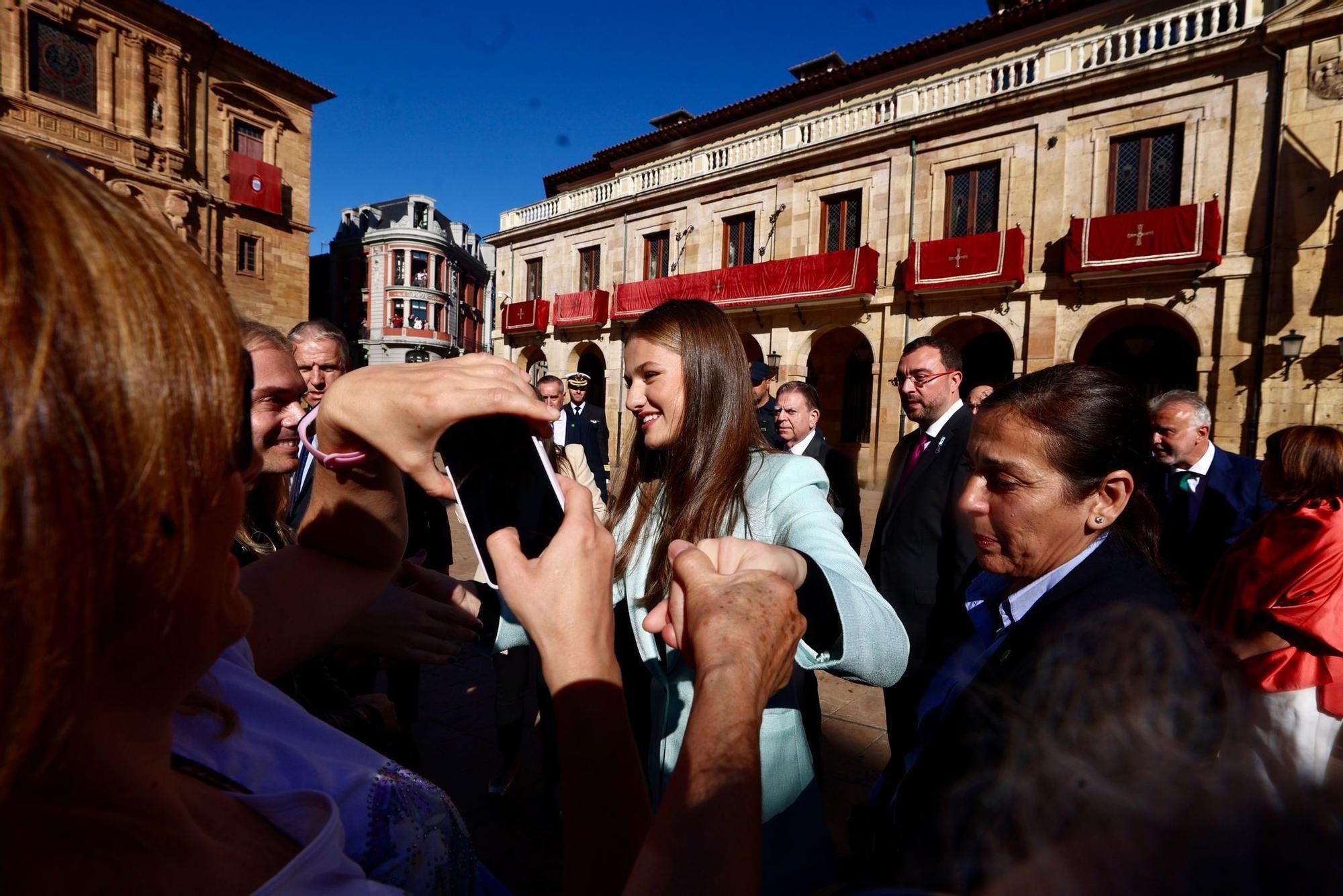 La princesa Leonor recibe la Medalla de Asturias y es nombrada Alcaldesa Honoraria de Oviedo