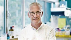 Julià Blanco, investigador: «Ens està costant aconseguir bons fàrmacs per a la Covid-19»