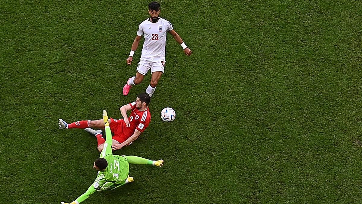 Rezaeian anotó el segundo gol de Irán