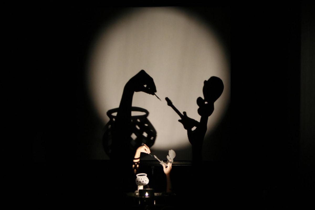 Espectáculo de sombras chinas en Barcelona.