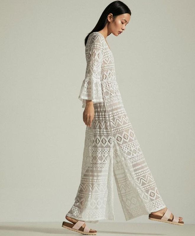 Looks playeros de Oysho: vestido largo crochet